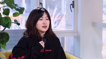 多人采访